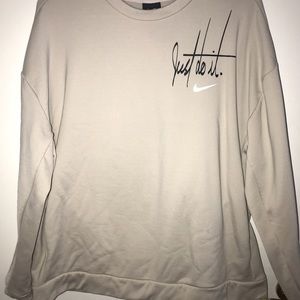 Nike sweatshirt